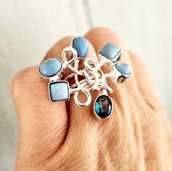 New Twisted Owyhee Opal & Blue Topaz Silver Ring. - Picture 1 of 8